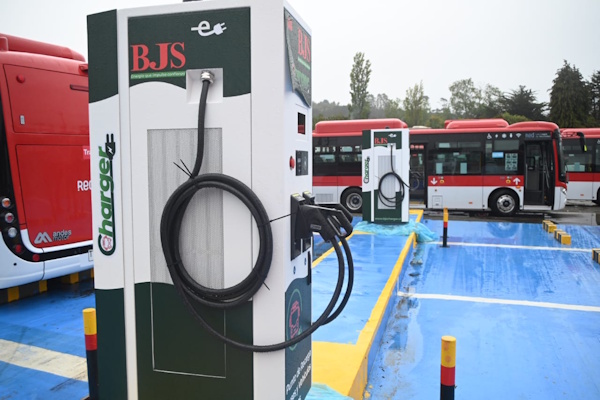 Hito de inicio de operación de buses eléctricos e inauguración de electro terminal Chinquihue
